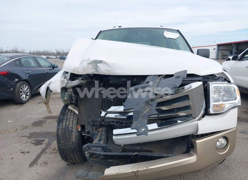 Photo 6 of 2012 Ford Expedition XLT (VIN 1FMJU1H55CEF33088)