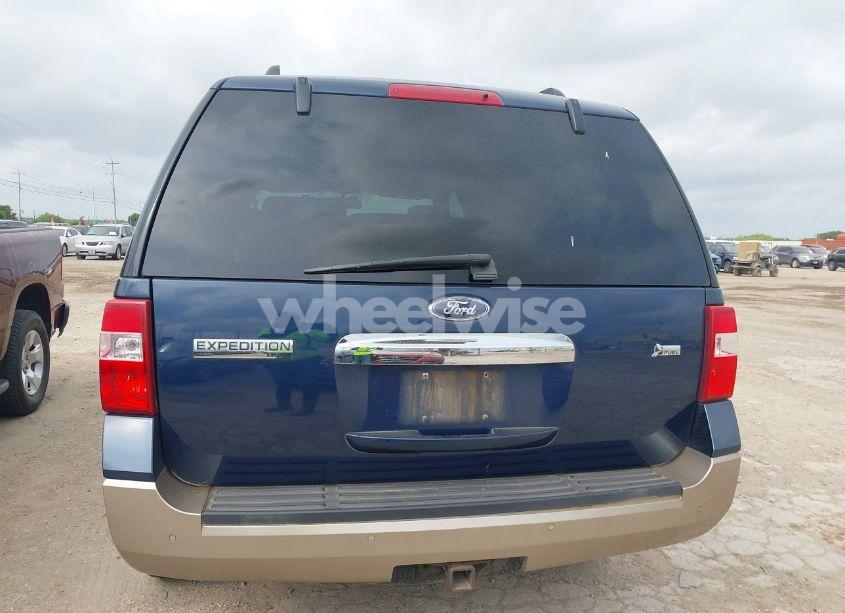Photo 16 of 2013 Ford Expedition XLT (VIN 1FMJU1H55DEF00514)