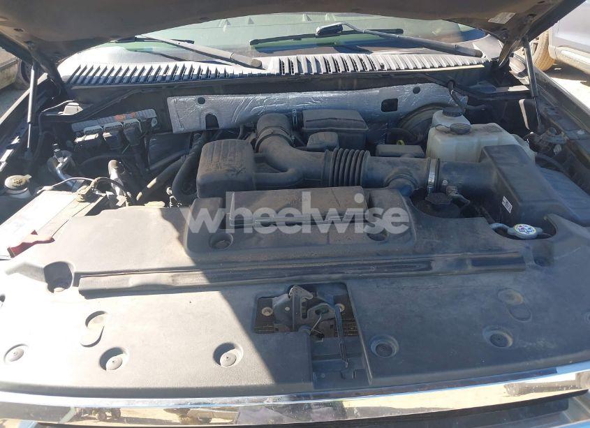 Photo 10 of 2013 Ford Expedition XLT (VIN 1FMJU1H55DEF00657)