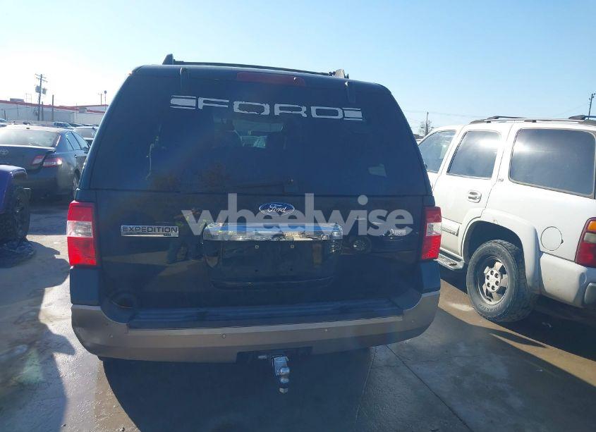 Photo 16 of 2013 Ford Expedition XLT (VIN 1FMJU1H55DEF42973)