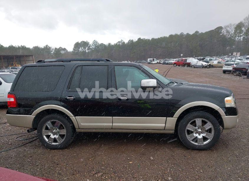 Photo 13 of 2010 Ford Expedition EDDIE BAUER/KING RANCH (VIN 1FMJU1H56AEA81424)