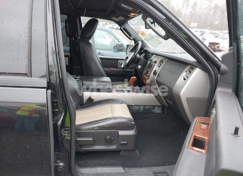 Photo 5 of 2010 Ford Expedition EDDIE BAUER/KING RANCH (VIN 1FMJU1H56AEA81424)