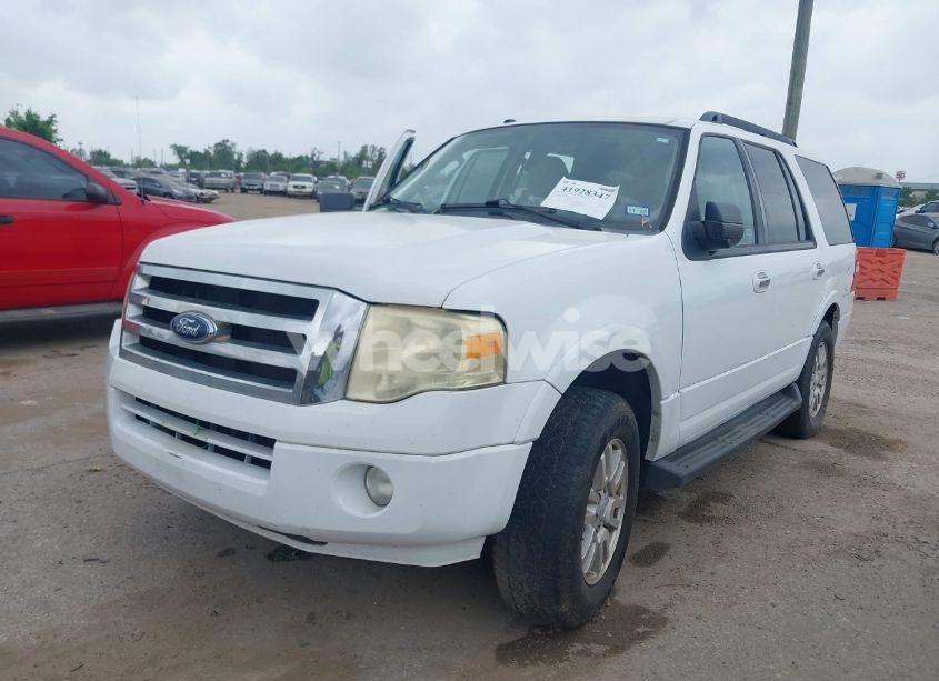 Photo 2 of 2011 Ford Expedition XLT (VIN 1FMJU1H56BEF37276)