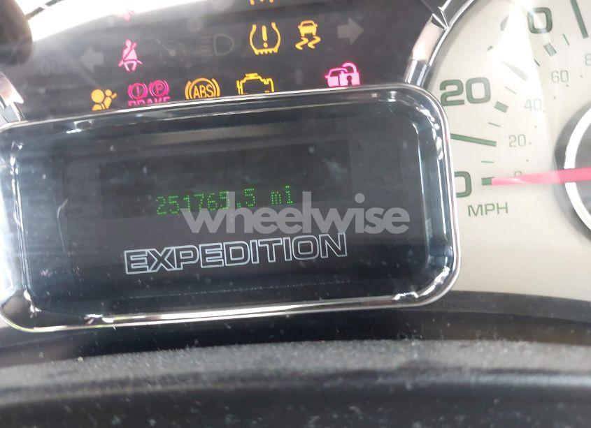 Photo 7 of 2011 Ford Expedition XLT (VIN 1FMJU1H56BEF37276)