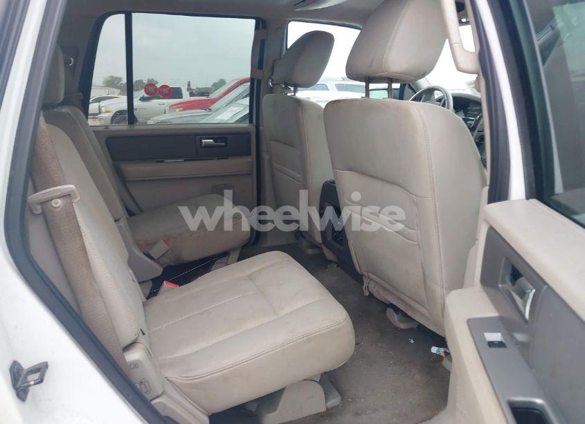 Photo 8 of 2011 Ford Expedition XLT (VIN 1FMJU1H56BEF37276)