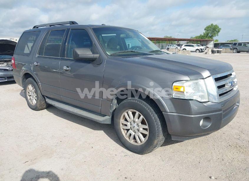 2012 Ford Expedition XLT (VIN 1FMJU1H56CEF29681) main photo