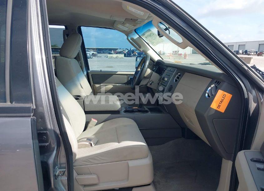 Photo 5 of 2012 Ford Expedition XLT (VIN 1FMJU1H56CEF29681)