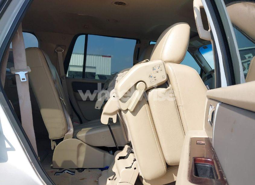 Photo 8 of 2012 Ford Expedition XLT (VIN 1FMJU1H56CEF33312)