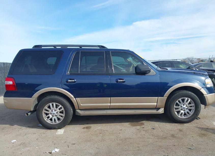 Photo 13 of 2013 Ford Expedition XLT (VIN 1FMJU1H56DEF13725)