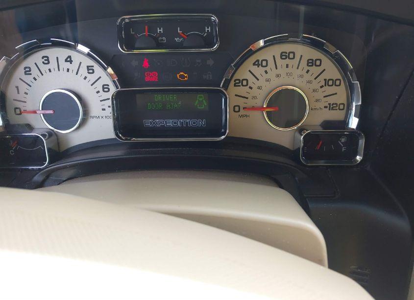 Photo 7 of 2013 Ford Expedition XLT (VIN 1FMJU1H56DEF13725)