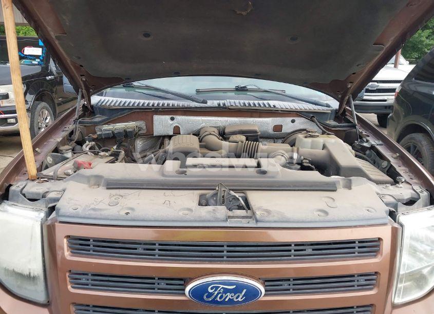 Photo 10 of 2011 Ford Expedition XLT (VIN 1FMJU1H57BEF12130)