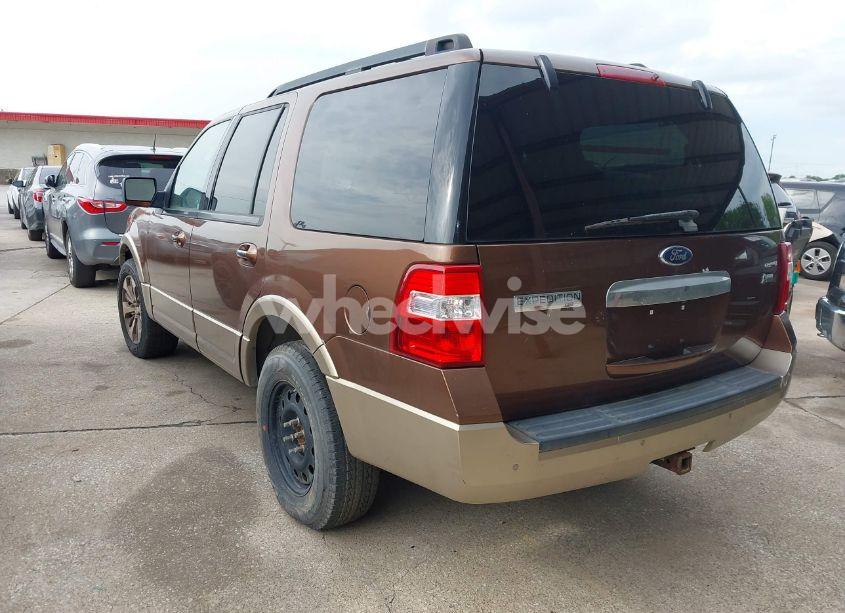 Photo 3 of 2011 Ford Expedition XLT (VIN 1FMJU1H57BEF12130)