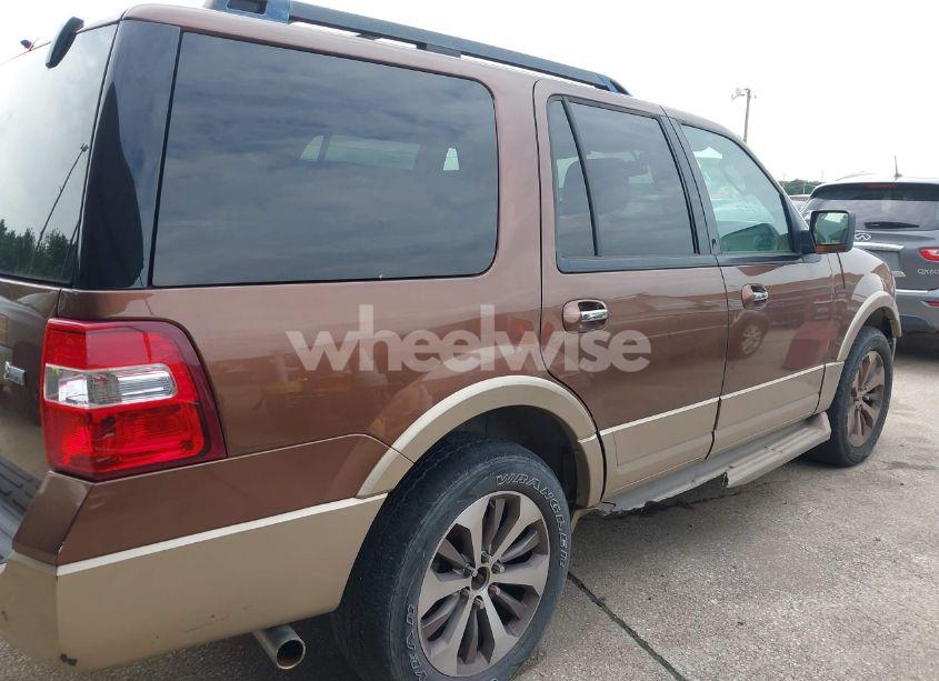 Photo 6 of 2011 Ford Expedition XLT (VIN 1FMJU1H57BEF12130)