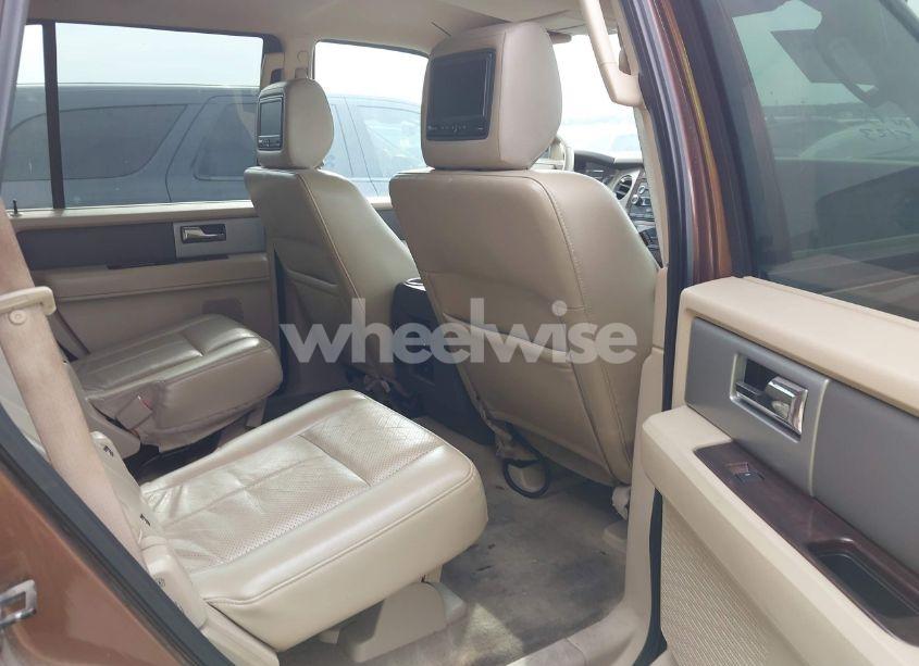 Photo 8 of 2011 Ford Expedition XLT (VIN 1FMJU1H57BEF12130)