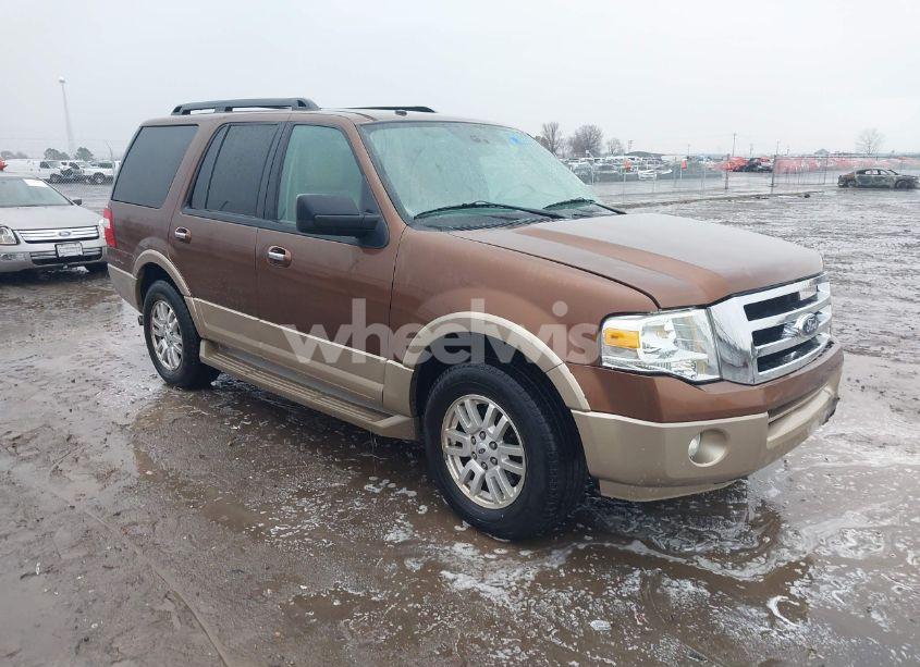 2012 Ford Expedition XLT (VIN 1FMJU1H57CEF02585) main photo