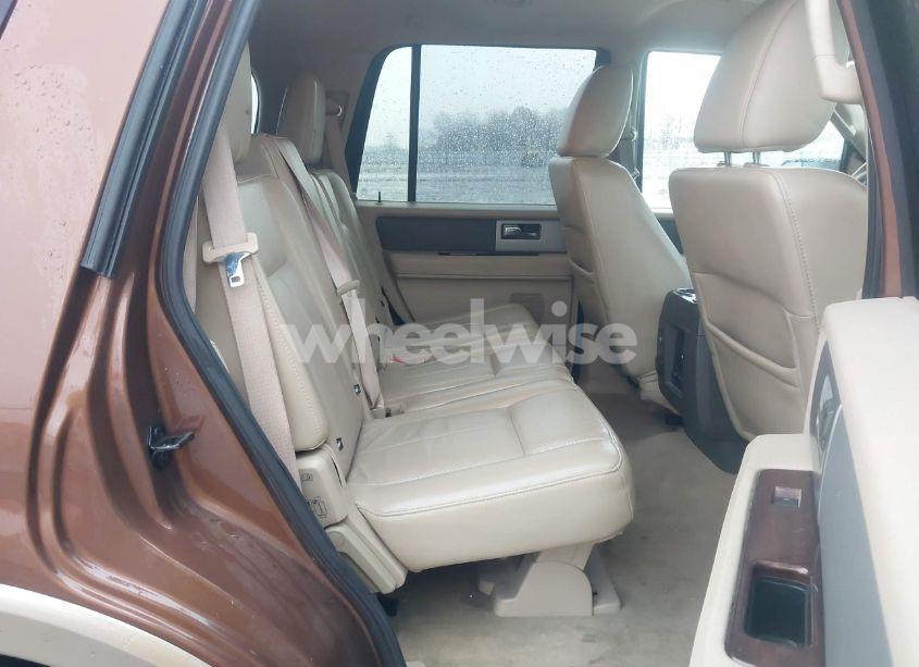 Photo 18 of 2012 Ford Expedition XLT (VIN 1FMJU1H57CEF02585)