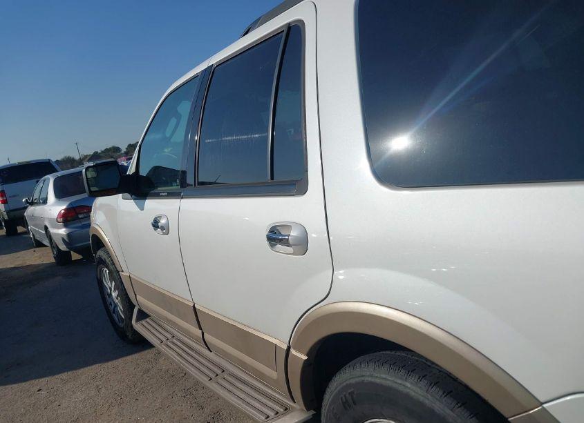 Photo 14 of 2012 Ford Expedition XLT (VIN 1FMJU1H57CEF41760)