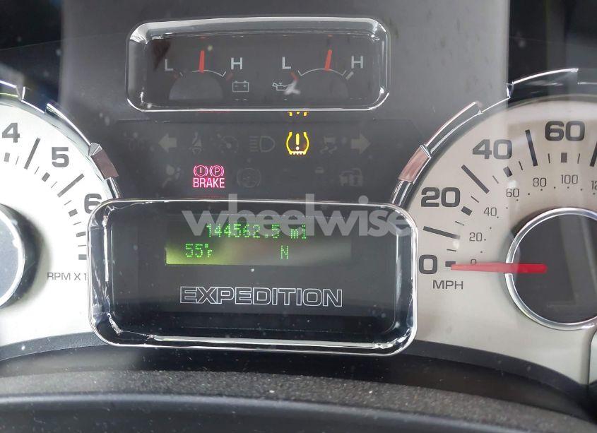 Photo 15 of 2013 Ford Expedition XLT (VIN 1FMJU1H57DEF27391)