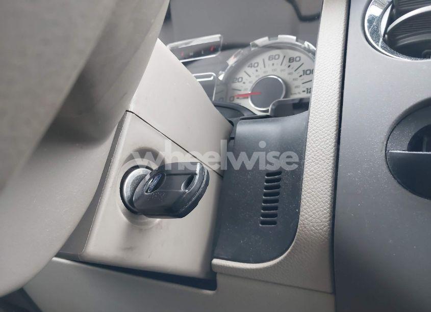 Photo 11 of 2011 Ford Expedition XLT (VIN 1FMJU1H58BEF26442)