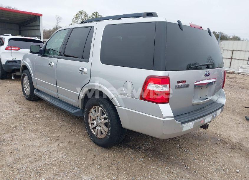 Photo 3 of 2011 Ford Expedition XLT (VIN 1FMJU1H58BEF26442)