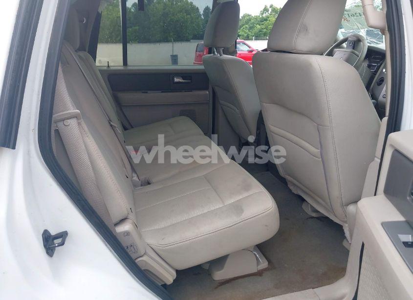 Photo 8 of 2011 Ford Expedition XLT (VIN 1FMJU1H58BEF54161)