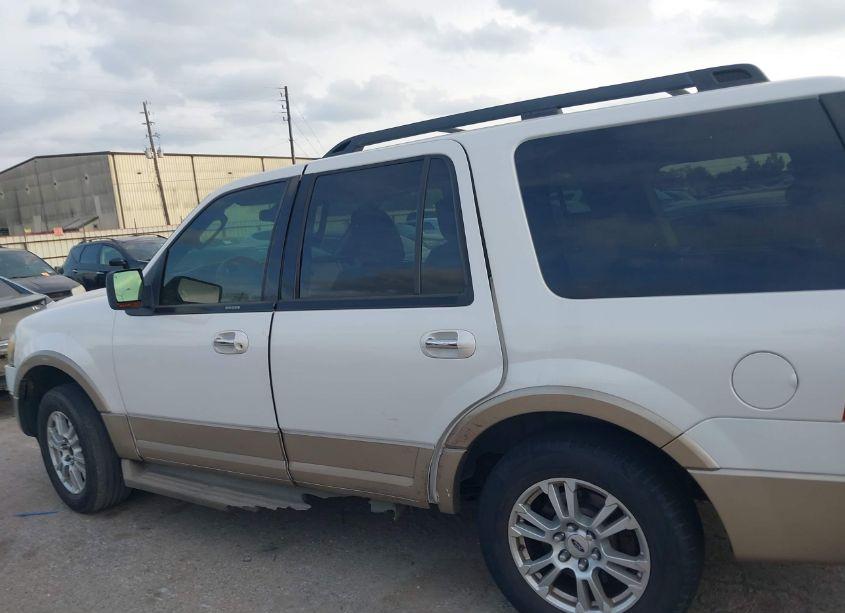 Photo 14 of 2012 Ford Expedition XLT (VIN 1FMJU1H58CEF15393)