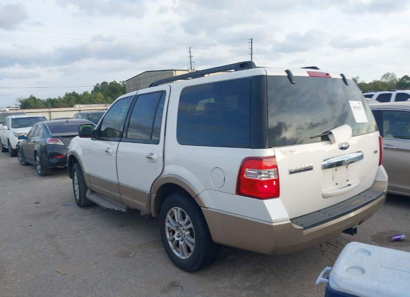Photo 3 of 2012 Ford Expedition XLT (VIN 1FMJU1H58CEF15393)