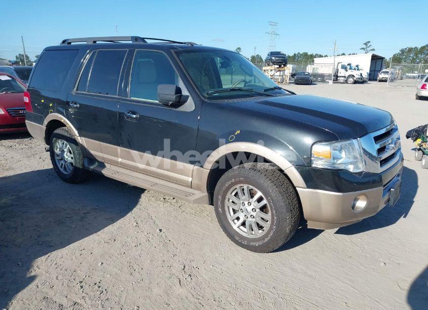 2012 Ford Expedition XLT (VIN 1FMJU1H58CEF24224) main photo