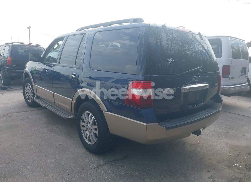 Photo 3 of 2013 Ford Expedition XLT (VIN 1FMJU1H58DEF31479)