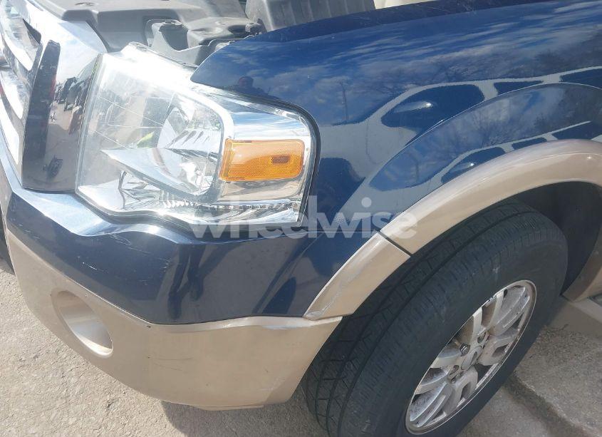 Photo 6 of 2013 Ford Expedition XLT (VIN 1FMJU1H58DEF31479)