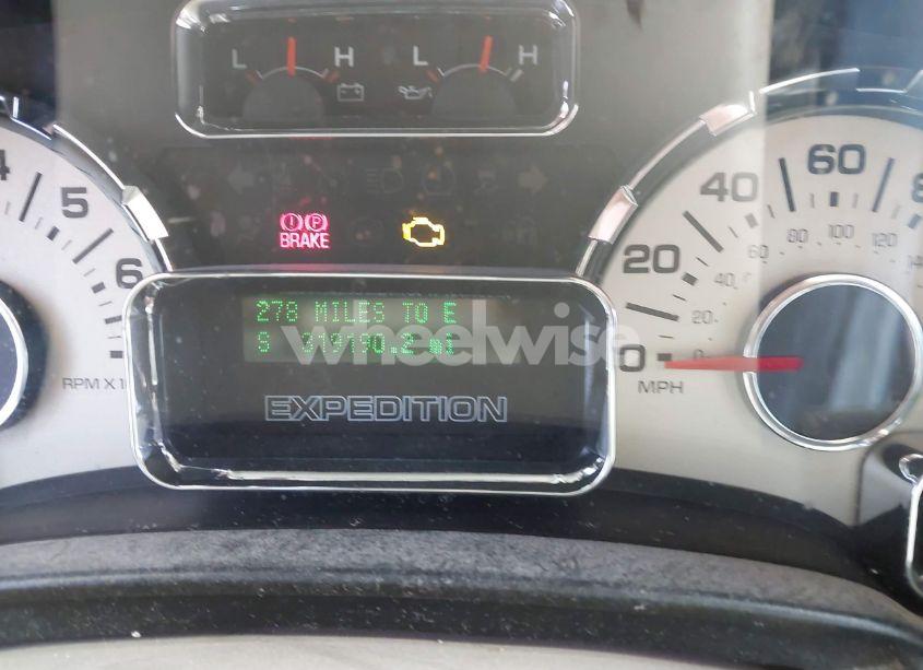 Photo 15 of 2014 Ford Expedition XLT (VIN 1FMJU1H58EEF22492)