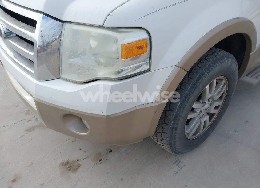 Photo 6 of 2014 Ford Expedition XLT (VIN 1FMJU1H58EEF22492)