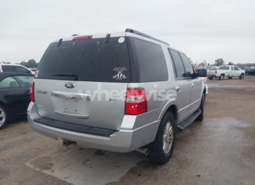Photo 4 of 2014 Ford Expedition XLT (VIN 1FMJU1H58EEF65794)