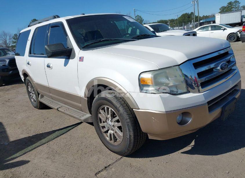 2013 Ford Expedition XLT (VIN 1FMJU1H59DEF64054) main photo