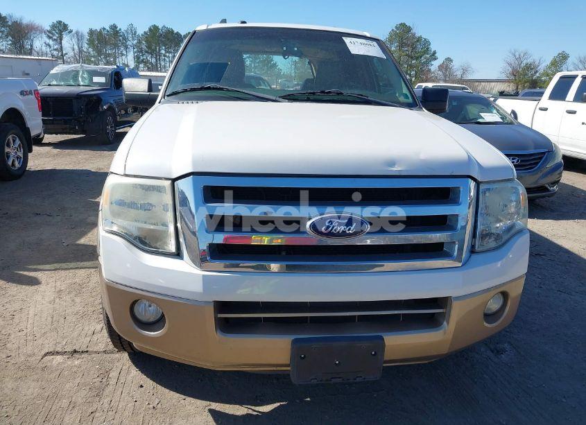 Photo 12 of 2013 Ford Expedition XLT (VIN 1FMJU1H59DEF64054)