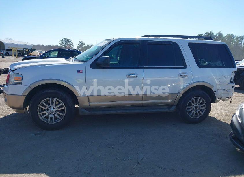Photo 14 of 2013 Ford Expedition XLT (VIN 1FMJU1H59DEF64054)