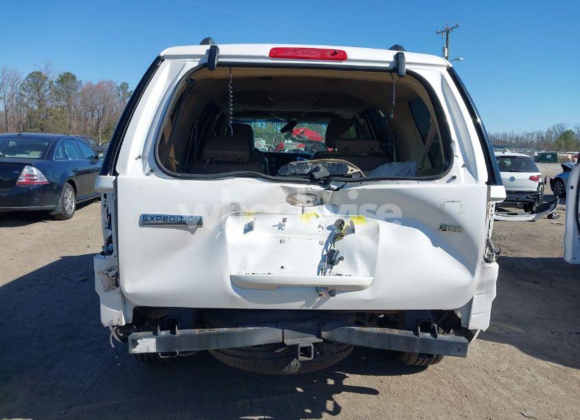 Photo 16 of 2013 Ford Expedition XLT (VIN 1FMJU1H59DEF64054)