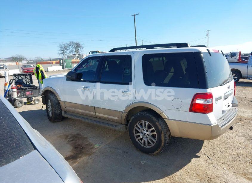 Photo 14 of 2013 Ford Expedition XLT (VIN 1FMJU1H59DEF69268)