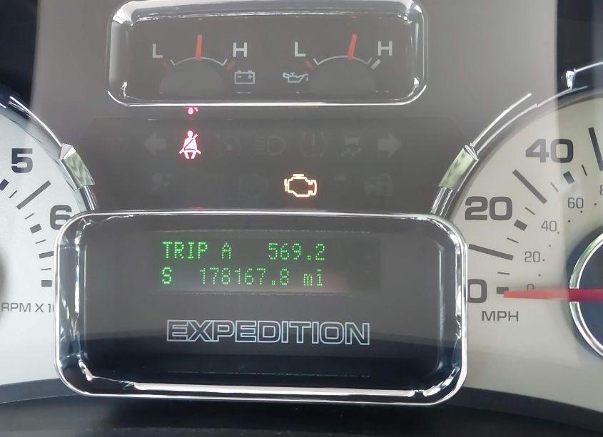 Photo 15 of 2014 Ford Expedition XLT (VIN 1FMJU1H59EEF65402)