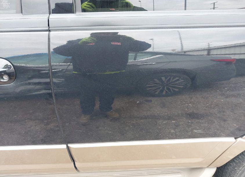 Photo 6 of 2014 Ford Expedition XLT (VIN 1FMJU1H59EEF65402)