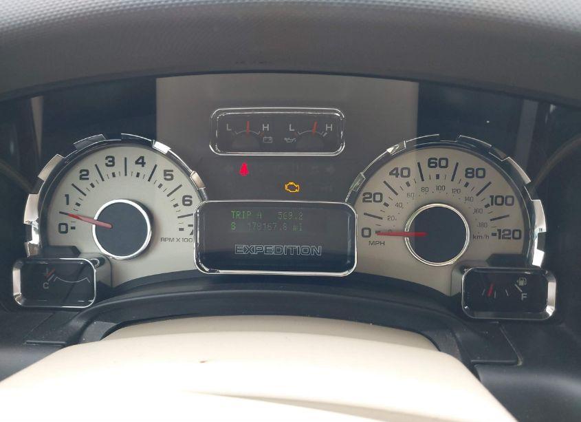 Photo 7 of 2014 Ford Expedition XLT (VIN 1FMJU1H59EEF65402)