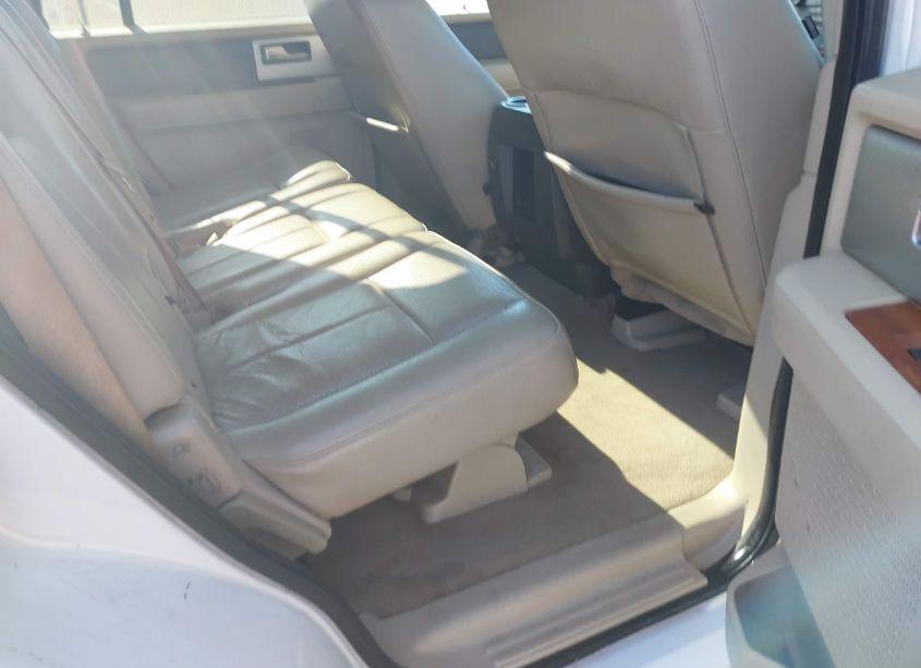 Photo 8 of 2010 Ford Expedition EDDIE BAUER/KING RANCH (VIN 1FMJU1H5XAEA24983)