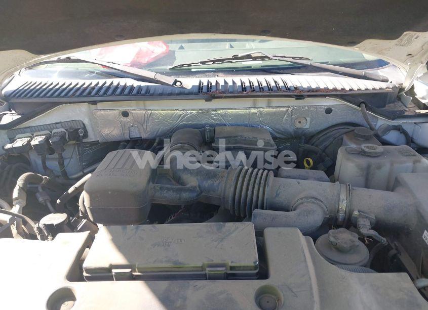 Photo 10 of 2012 Ford Expedition XLT (VIN 1FMJU1H5XCEF58911)