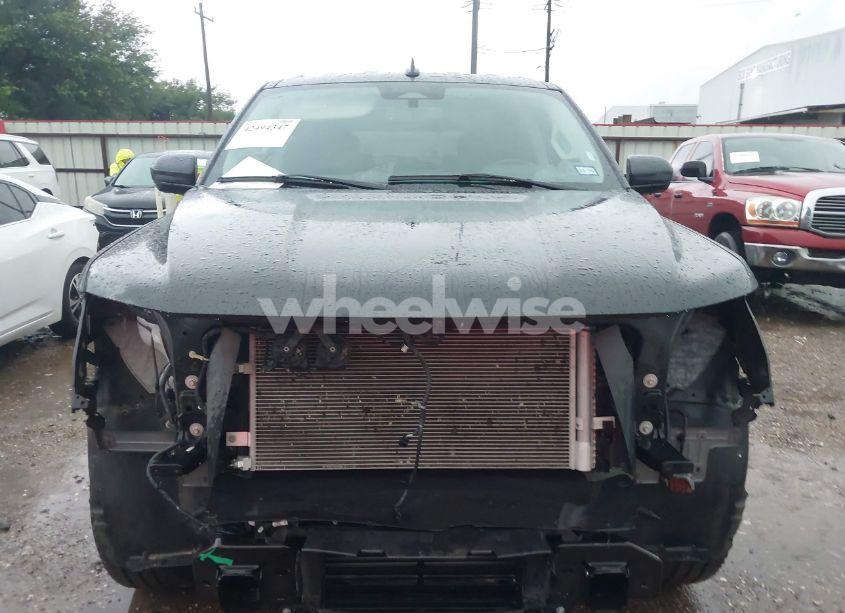 Photo 6 of 2024 Ford Expedition XLT (VIN 1FMJU1H81REA50121)