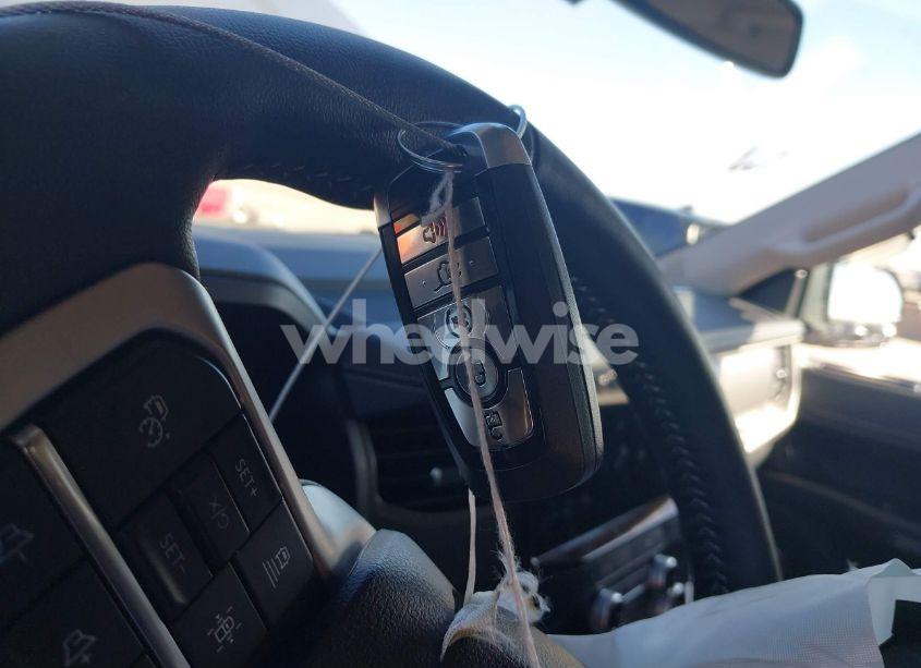 Photo 11 of 2024 Ford Expedition XLT (VIN 1FMJU1H81REA58591)