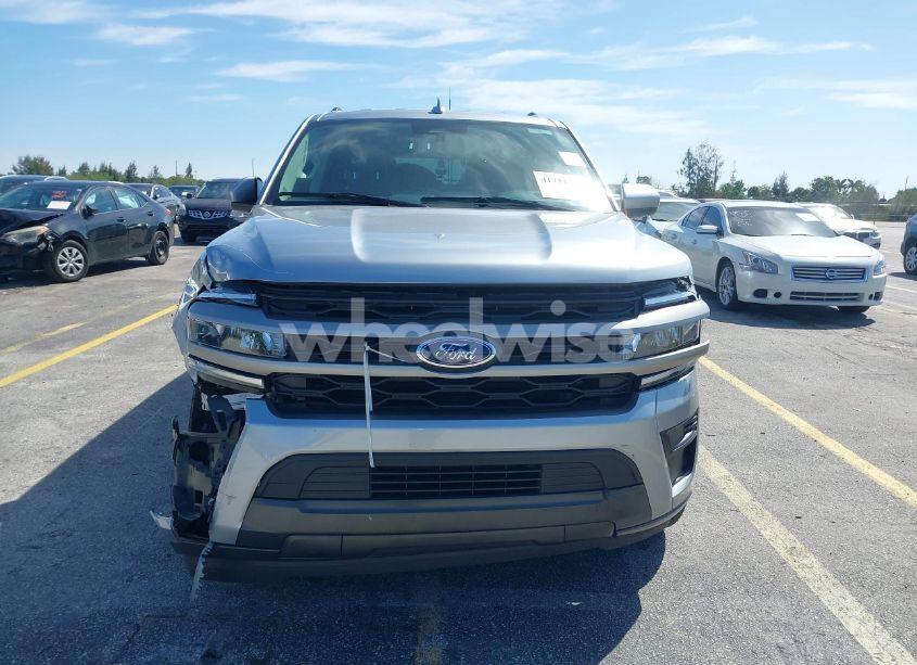 Photo 12 of 2024 Ford Expedition XLT (VIN 1FMJU1H85REA20278)