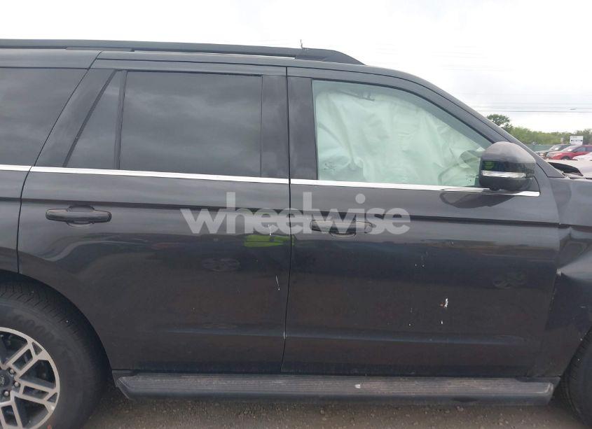 Photo 13 of 2025 Ford Expedition ACTIVE (VIN 1FMJU1H86SEA17492)