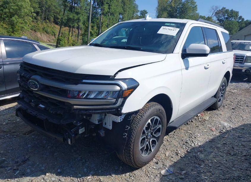 Photo 14 of 2024 Ford Expedition XLT (VIN 1FMJU1H8XREA19787)