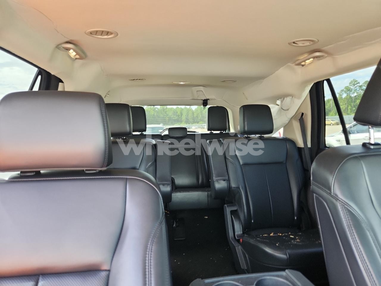 Photo 10 of 2024 FORD EXPEDITION XLT (VIN 1FMJU1H8XREA78483)