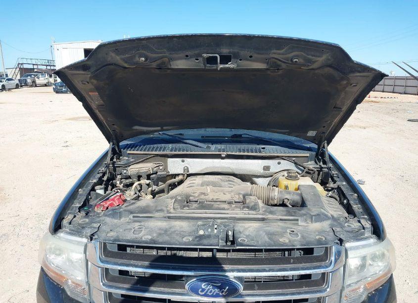 Photo 10 of 2015 Ford Expedition KING RANCH (VIN 1FMJU1HT0FEF17853)